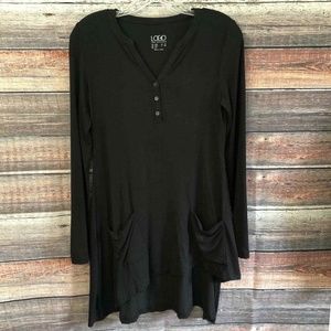 LOGO by Lori Goldstein Size XXS Black Henley Tunic Top With Pockets
